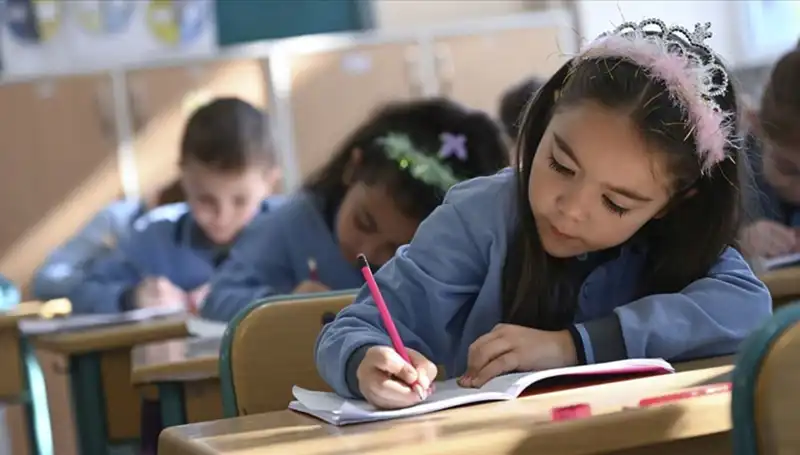 Eğitimde Ara Tatil Sonrası Geri Dönüş: Okullar Ne Zaman Açılacak?