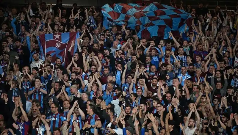 Trabzonspor-Galatasaray Maçının Biletleri Yüksek İlgiyle Satışta!