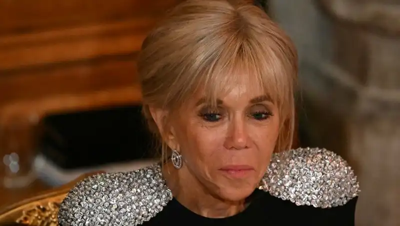 First Lady Davasında Skandal Sonuç: "Erkek Olarak Doğdu" Suçlamasına Beraat