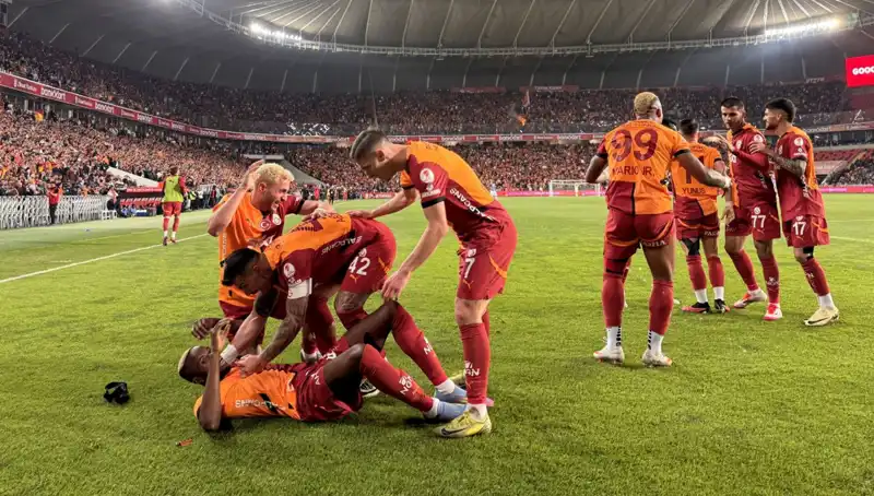 Galatasaray Şampiyonluk İçin Saha Fırtınasına Hazırlanıyor, 1 Puan Yetiyor!