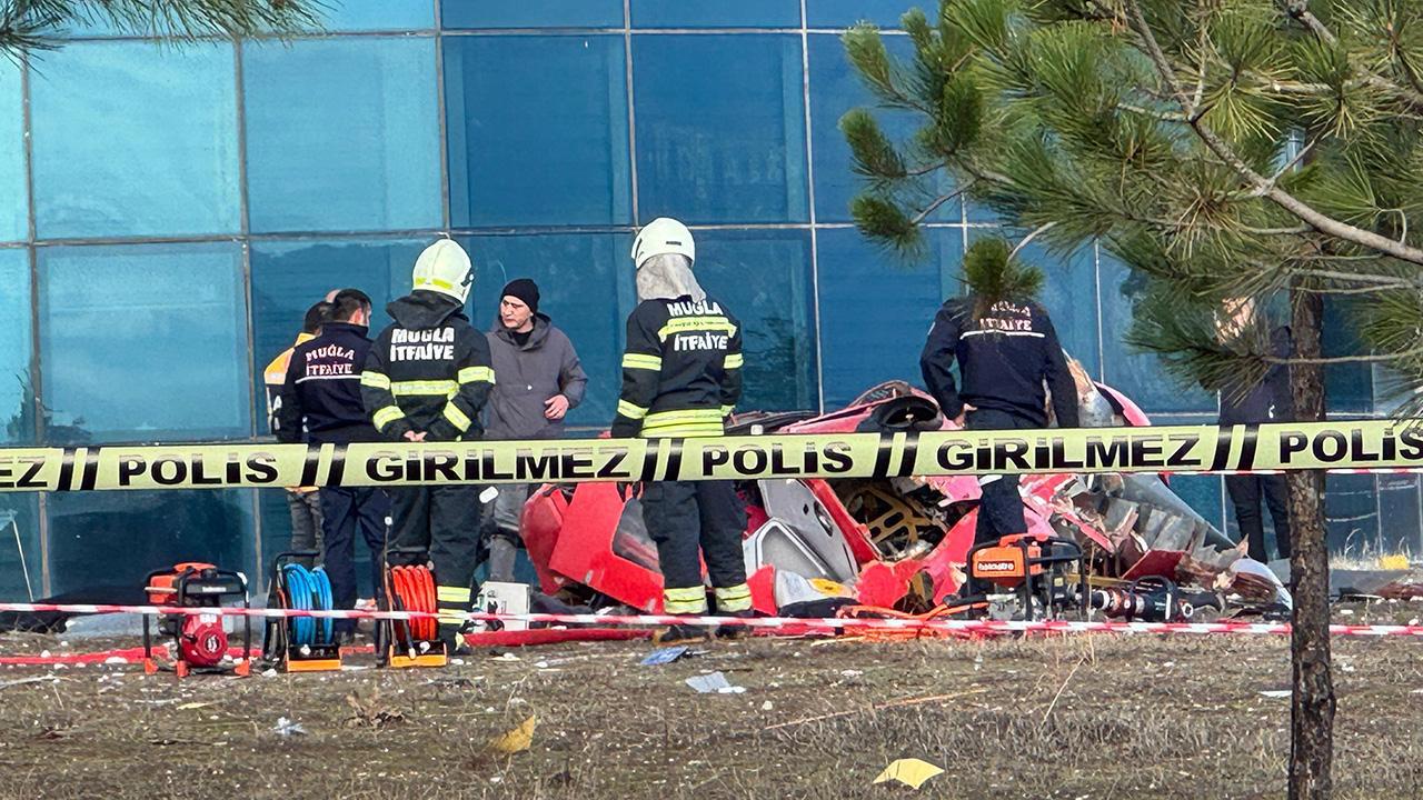 Muğla'da Ambulans Helikopter Düştü: 4 Ölü'
'