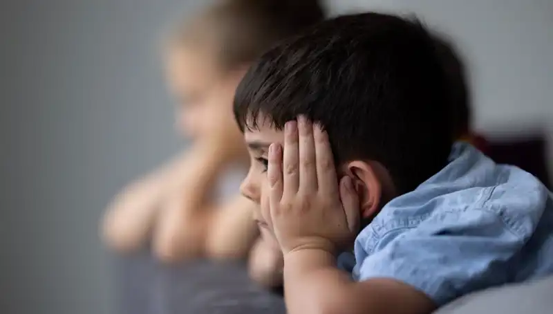 Otizmde Cinsiyet Farklılıkları: Erkek Çocukları Neden Daha Fazla Etkileniyor?