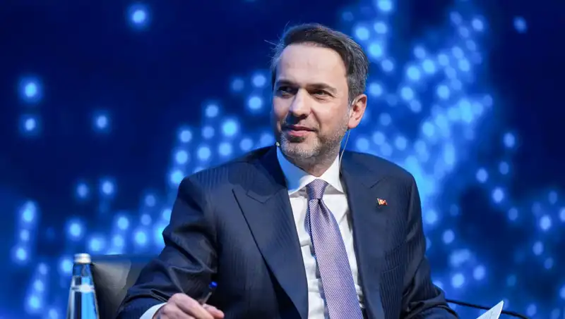 Karadeniz'de Beklenen Müjde: Bakan Bayraktar'dan Açıklama Geldi!