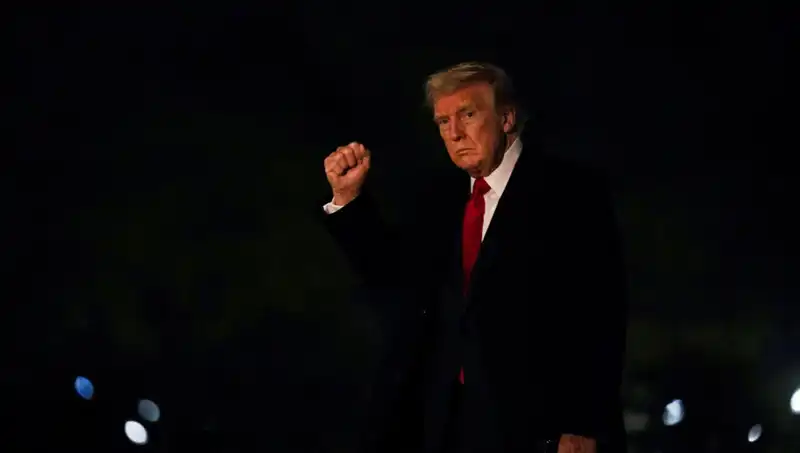 Ticaret Savaşları: ABD Kamuoyu Trump’a Duyduğu Destekte Neden Geriliyor?