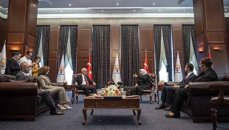 AK Parti Bayramlaşma Programı Açıklandı: CHP'nin Davet Edilmeyen Sebebi Ne?