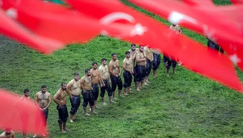 Kırkpınar Yağlı Güreşleri 664. Kez Başlıyor: 40 Başpehlivan Mücadele Edecek