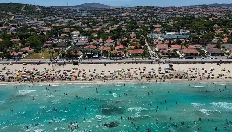 Çeşme'de Su Krizi Büyüyor: Kesinti Süreleri Uzatıldı!