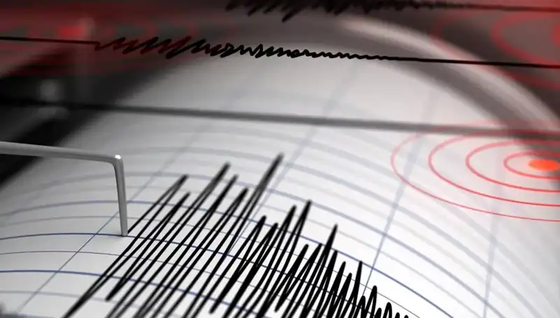 Manisa'da 4 Büyüklüğünde Deprem: Halkta Tedirginlik Yarattı