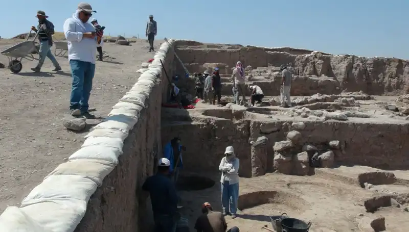 Kilis Oylum Höyük Kazıları: Sıcak Havaya Rağmen Tarih Yeniden Gün Yüzüne Çıkıyor