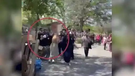 Tatil Cenneti: 5 Kadının Korkunç Yüzleşmesi ve Cinsel Saldırı İddiası