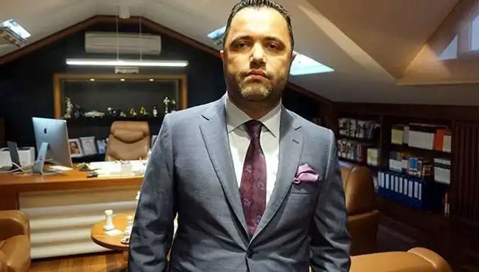 Avukat Rezan Epözdemir Hakkında Bilmeniz Gereken Her Şey