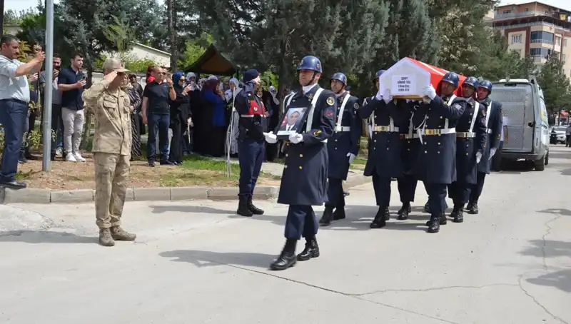 Şehitlerimize Vefa: Acılı Törene Yüreklere Dokunan Gözyaşları Eşlik Etti