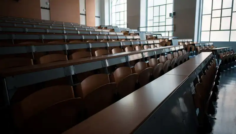 Eğitimde Sınır Tanımayan Talep: Avrupa'da Eğitim Ücretleri 40 Bin Euro'ya Ulaşıyor