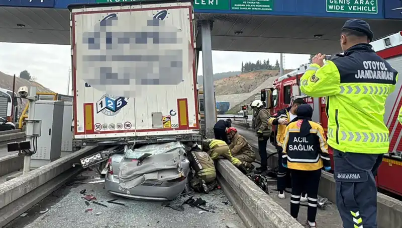 Bayram Tatilinde Kazalarda Üzücü Kayıplar: 74 Can Gitti