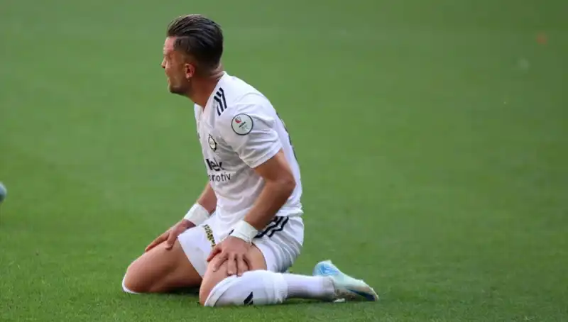 Futbolda Şok Gelişme: Puan Silme Cezaları Kulüpleri Zora Soktu!