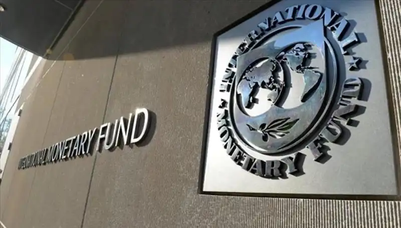 Küresel Kamu Borcu Rekor Kırmaya Devam Ediyor: IMF'nin Uyarıları