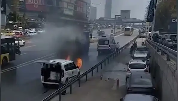 Yanan Araç Olayında TOMA ile Yapılan Müdahale Dikkat Çekti