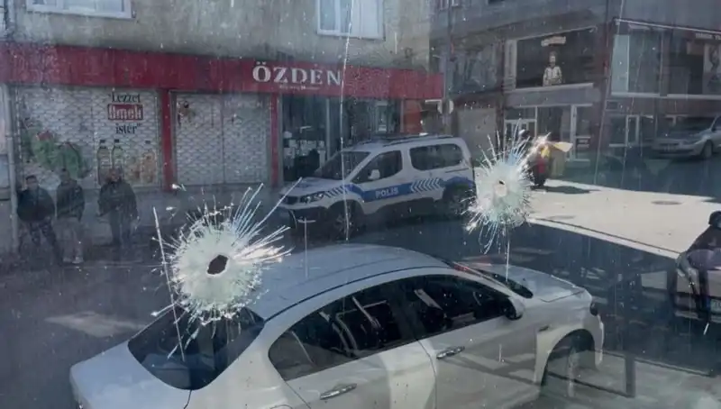 Bursa'da Kıraathane Kurşunlama Olayı: Nedenleri Ve Son Gelişmeler