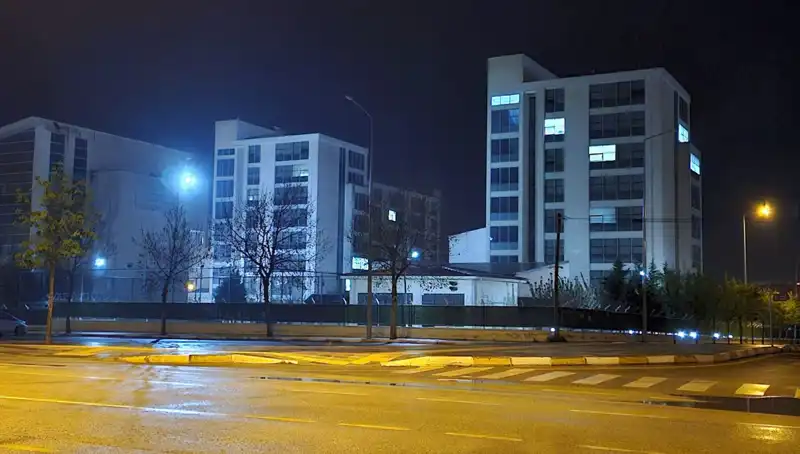 Okulda Şok Zehirlenme Olayı: 56 Öğrenci Hastaneye Kaldırıldı
