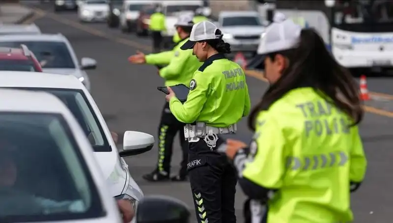 Trafikte Ceza Yağmuruna Tutulan Binlerce Sürücü: Neden ve Sonuçları